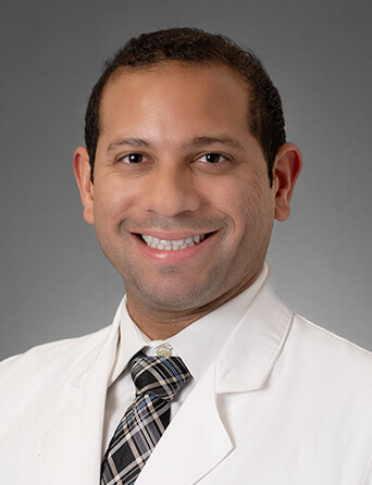 Portrait of Walter Alomar-Jimenez, MD, Orthopedics - Sports Medicine specialist at Kelsey-Seybold Clinic.