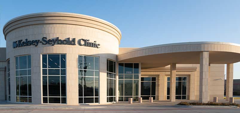 Exterior shot of Kelsey-Seybold's Fairfield Clinic. Exterior shot of Kelsey-Seybold's Fairfield Clinic.