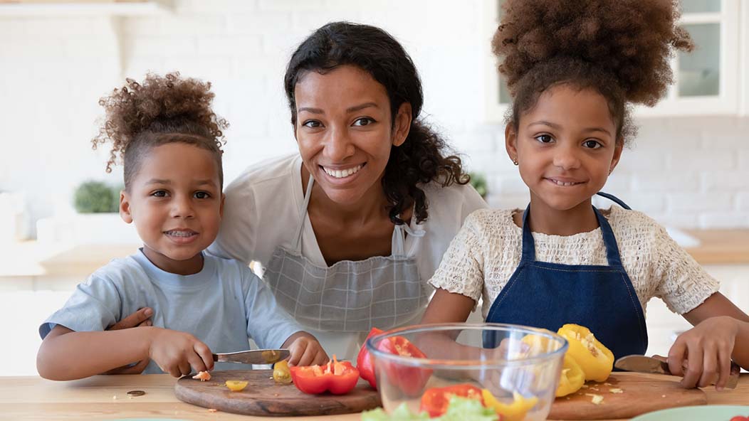 teaching kids healthy eating habits
