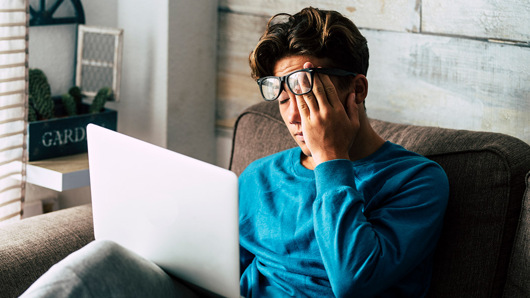 avoid eye strain when working at your computer
