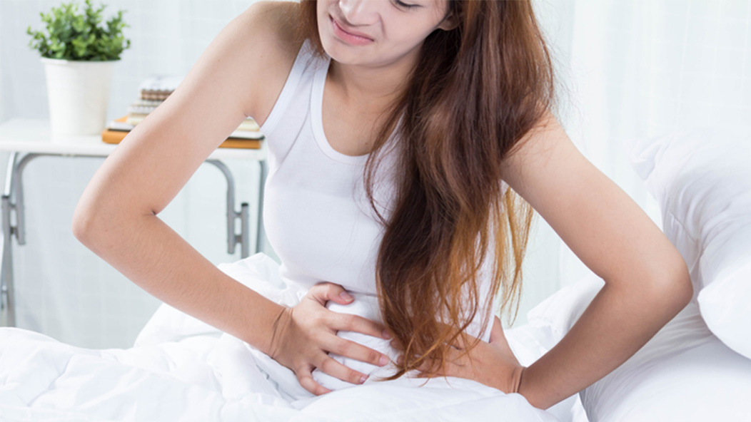 What are the symptoms of a UTI?