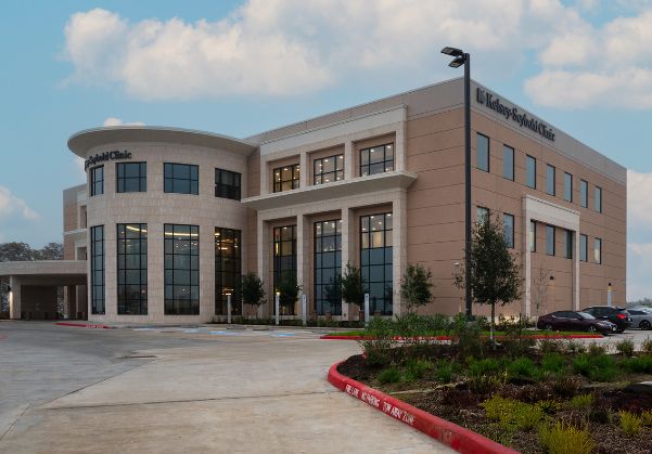 Exterior of Kelsey-Seybold's Rosenberg Clinic.