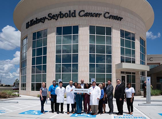Kelsey-Seybold Clinic welcomes local officials and Chamber of Commerce to Bay Area Cancer Center