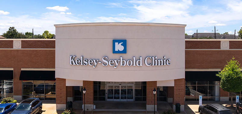 Exterior shot of Kelsey-Seybold's West University Clinic. Exterior shot of Kelsey-Seybold's West University Clinic.