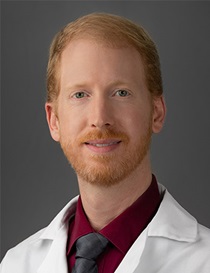 Headshot of Warren Redfearn, DO, Internal Medicine doctor at Kelsey-Seybold Clinic