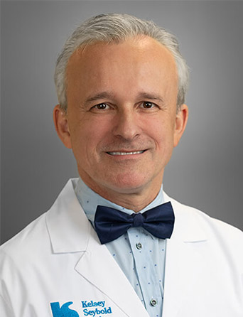 Portrait of Jack Pieniazek, DO, Family Medicine specialist at Kelsey-Seybold Clinic.
