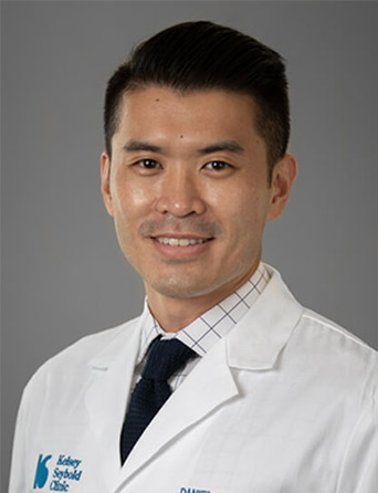 Portrait of Daniel Zhang, MD, Gastroenterology specialist at Kelsey-Seybold Clinic.