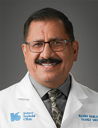 Portrait of Rahim Haikal, MD, FAAFP, Family Medicine and Occupational Medicine specialist at Kelsey-Seybold Clinic.