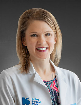 Headshot of Amy Turner, DC, chiropractor at Kelsey-Seybold Clinic.