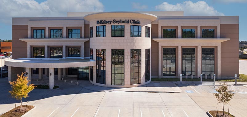 External shot of Kelsey-Seybold's Atascocita Clinic.