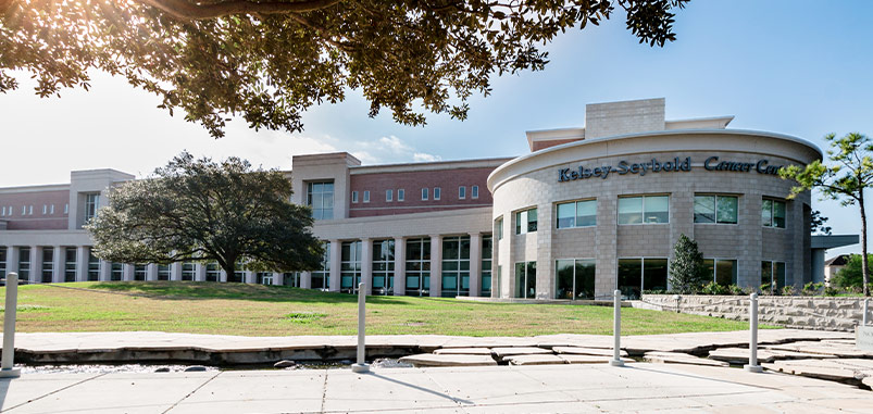 Berthelsen Main Campus Cancer Center | Kelsey-Seybold Clinic